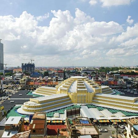 โรงแรมเลอ เปรสซิเดนท์ พนมเปญ ภายนอก รูปภาพ